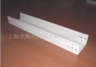 不同材質的電纜橋架表現(xiàn)